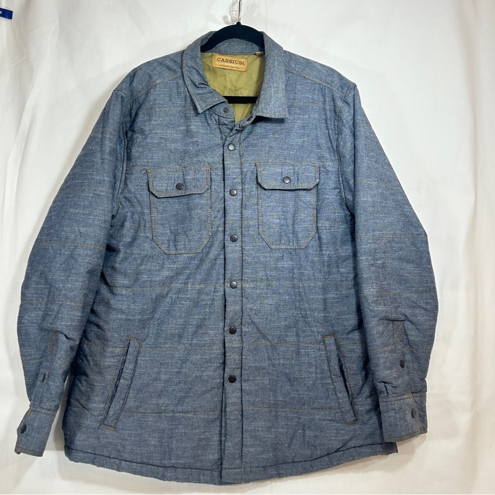 Cassius Steadfast and True mens sz medium chambray